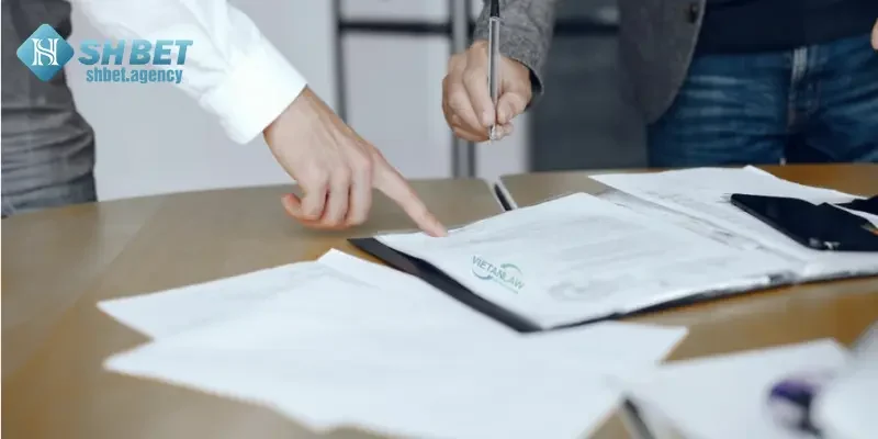 Lưu ý trong điều khoản SHBET